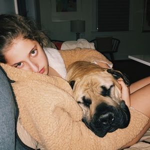 Meet your Posher, Lyana